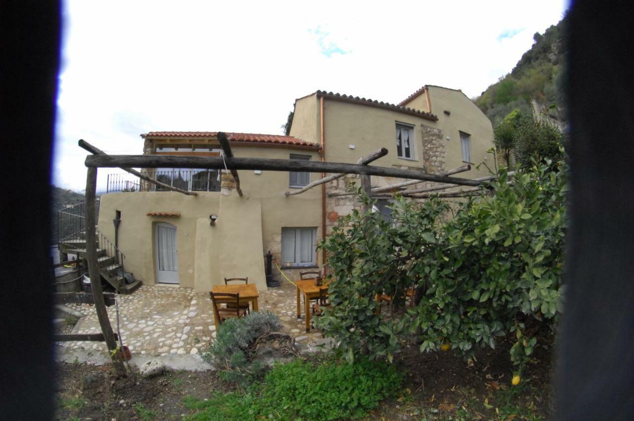 Agriturismo La Contessa (Adults Only) Finale Ligure Buitenkant foto